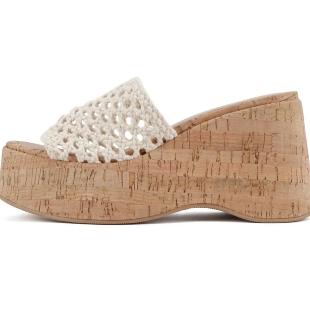 The Skewer Macrame Platform Sandal by SODA size 9 New bohemian boho 70s